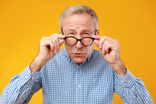 加齢黄斑変性の原因